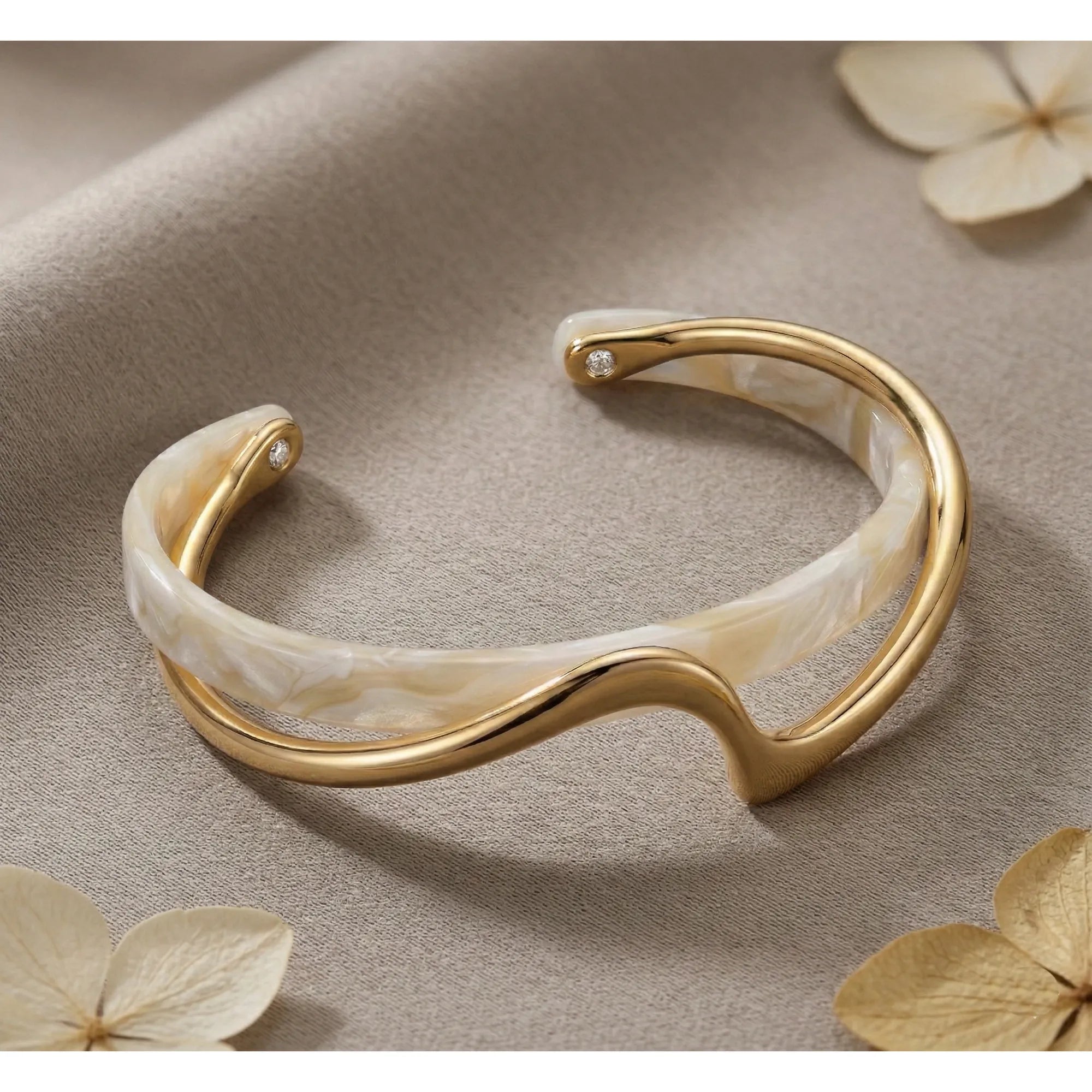 Double-Band Wave Cuff Bracelet in Gold-Tone Metal and Cream Resin
